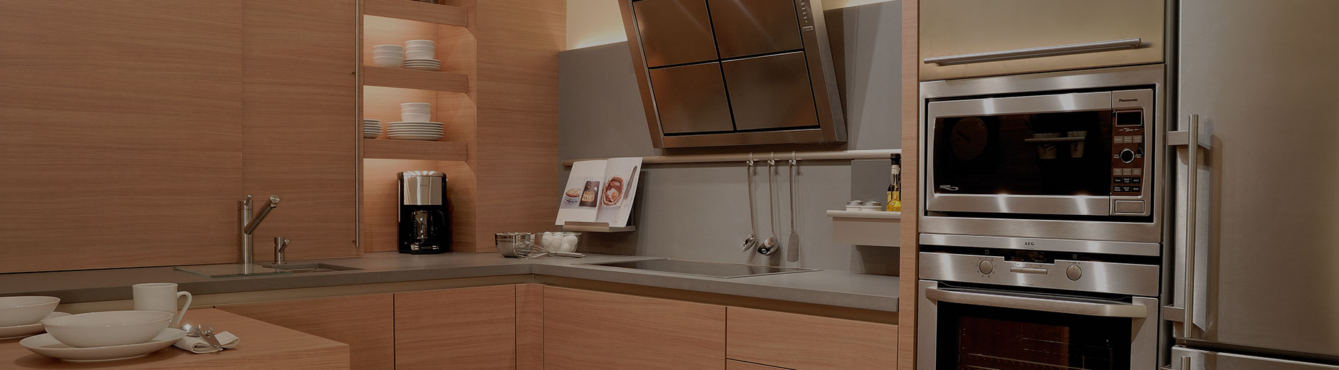 Horizontal Siematic Display Binns Kitchen Bath Design   Banner Horizontal Siematic 